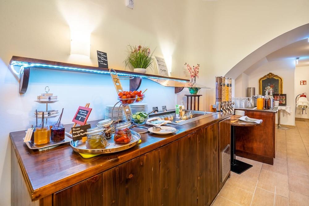 Am Schubertring Hotel Wiedeń